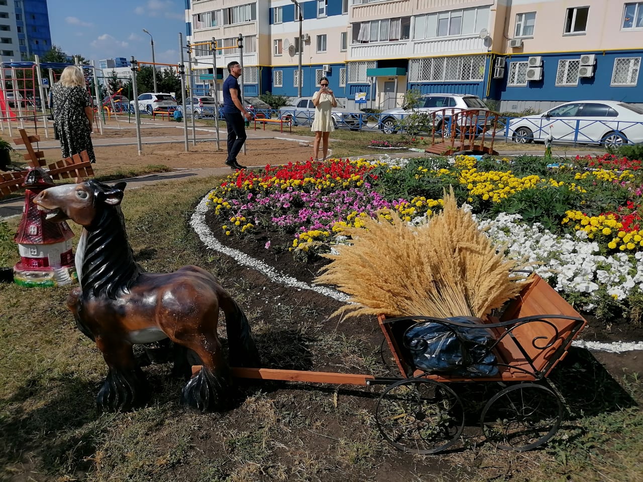 Фестиваль цветов- 2021»: лучшее оформление города. Имена победителей /  Набережные Челны