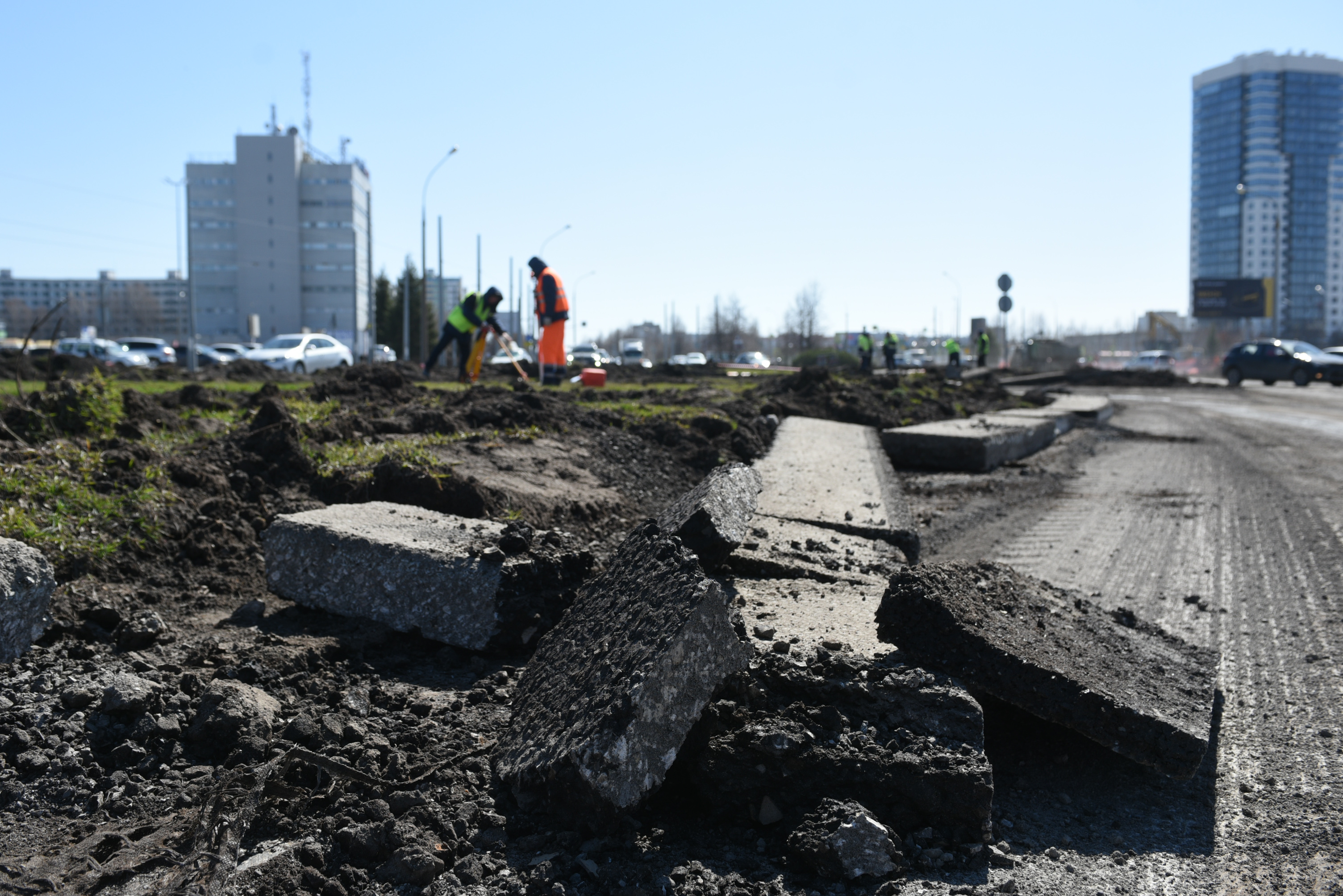 На проспекте Дружбы народов ведутся ремонтные работы / Набережные Челны